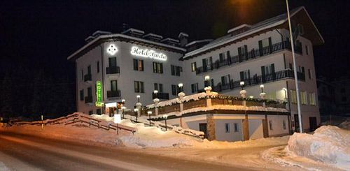 Hotel Pineta Фалькаде Екстер'єр фото